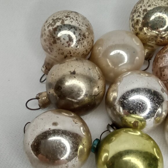 MCM Christmas Ornament Set Of 9 Feather Tree Glass Round Shiny Brite 1950s - Picture 6 of 7